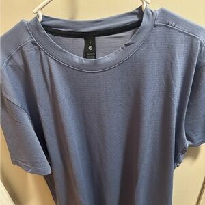 Lululumon License to Train Short Sleeve Shirt